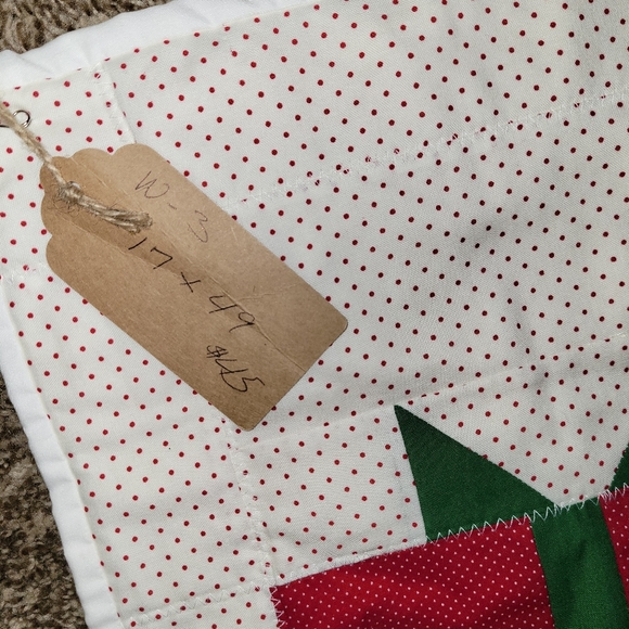 Handmade Christmas Table Runner 49" long x 17" wide New - Picture 3 of 6